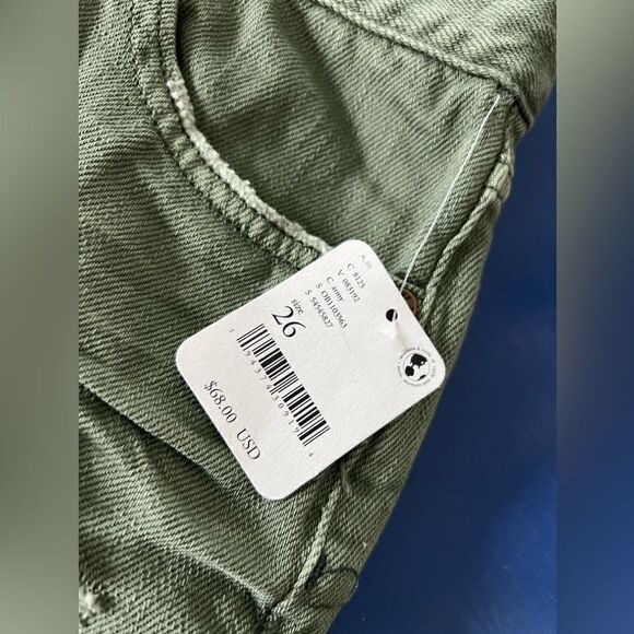 Free People NWT distressed shorts size 26 - Picture 4 of 7